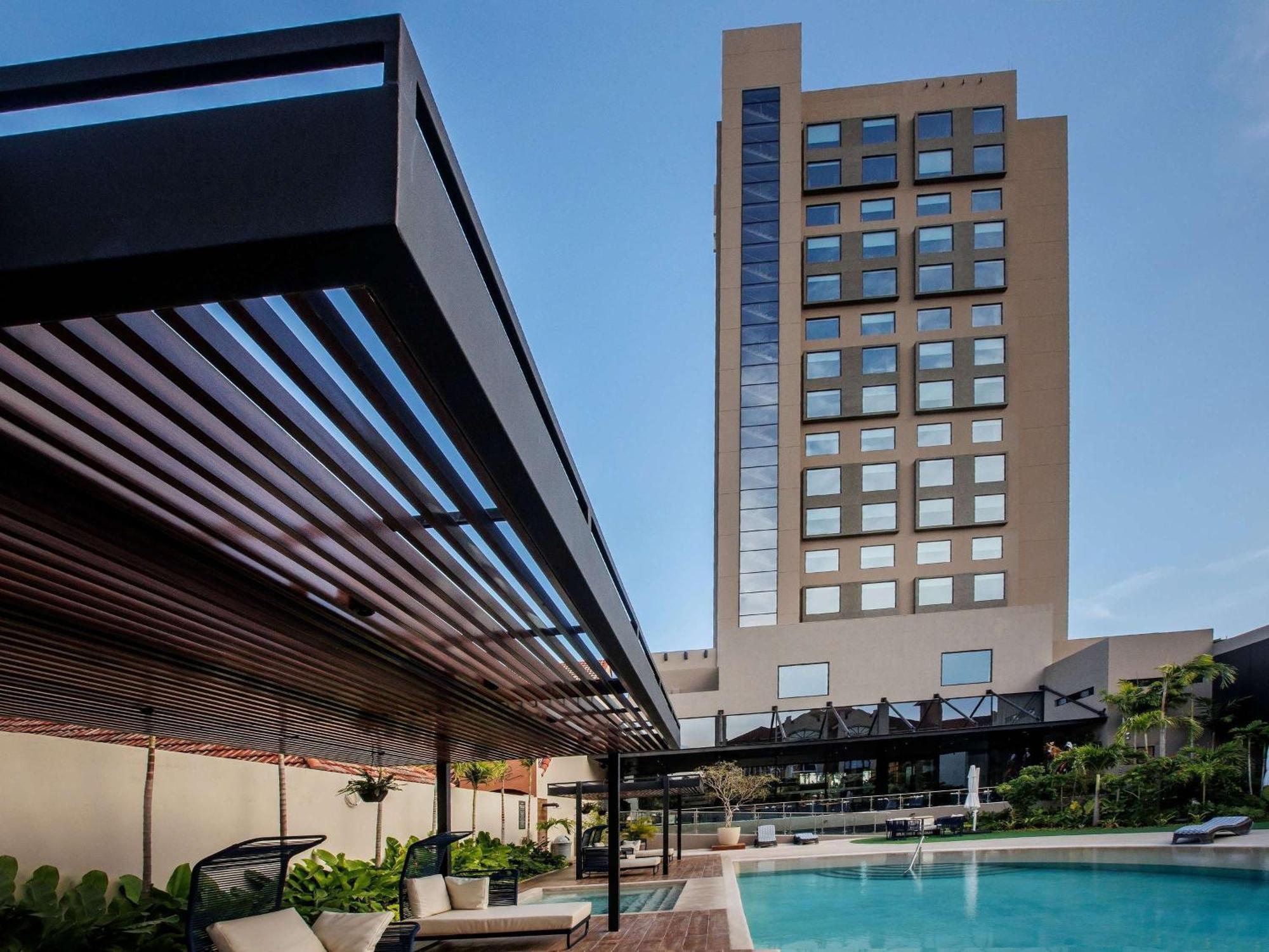 Novotel Santa Cruz De La Sierra Buitenkant foto